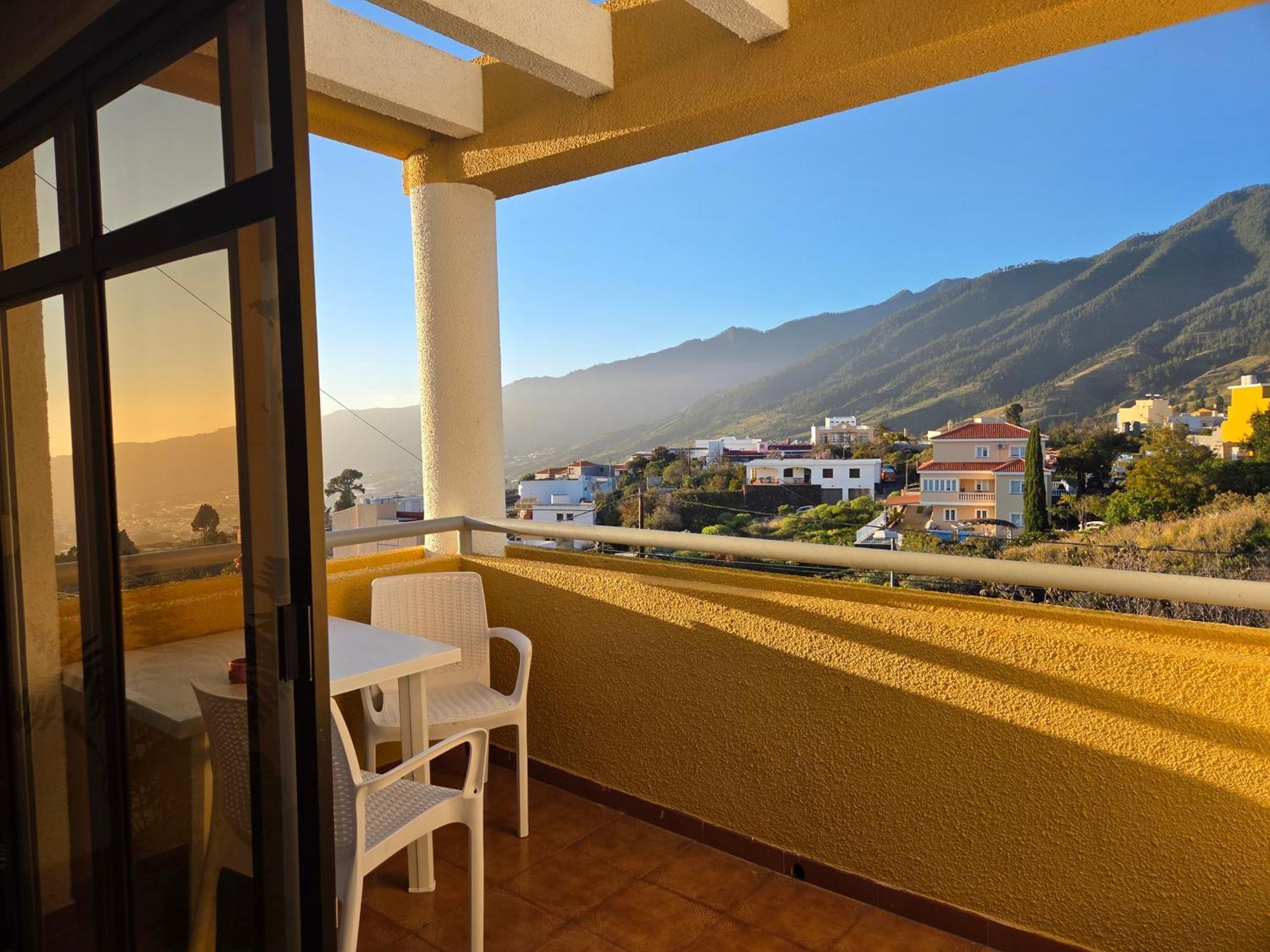 El Mirador De El Paso - Vistas Y Piscina Apartment Exterior photo